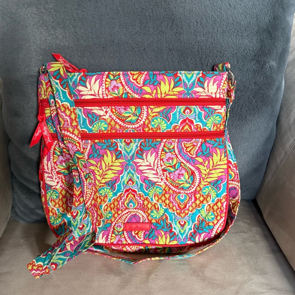 NWOT Retired Vera Bradley Paisley in Paradise Adjustable Crossbody Bag Purse